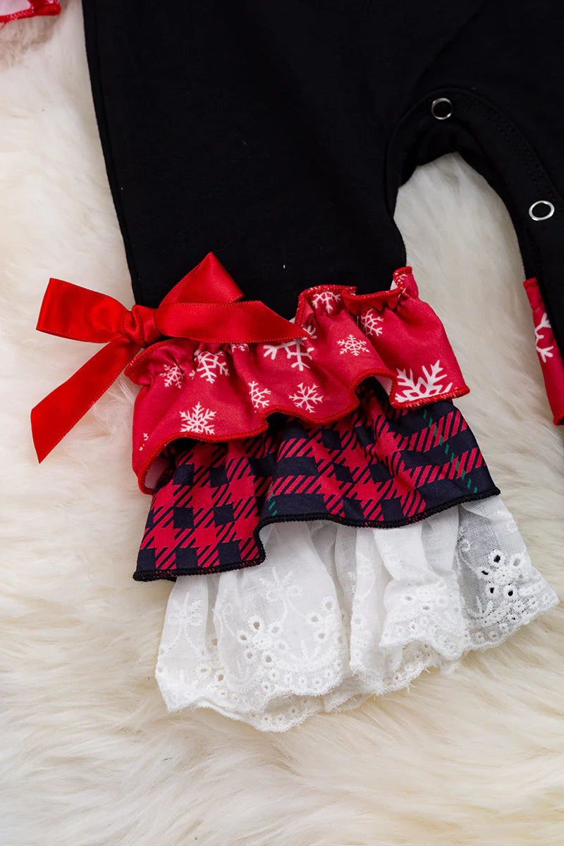 SNOWMAN RUFFLE ROMPER WITH SNAPS.