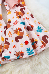 FALL VIBES BLUSH TOP & SQUIRREL PRINTED BELL BOTTOMS.